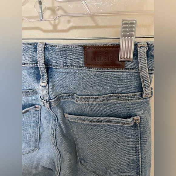 ✨Women’s Hollister Jeans Ultra Hi Rise Skinny Ankle Size 0R - Picture 9 of 9
